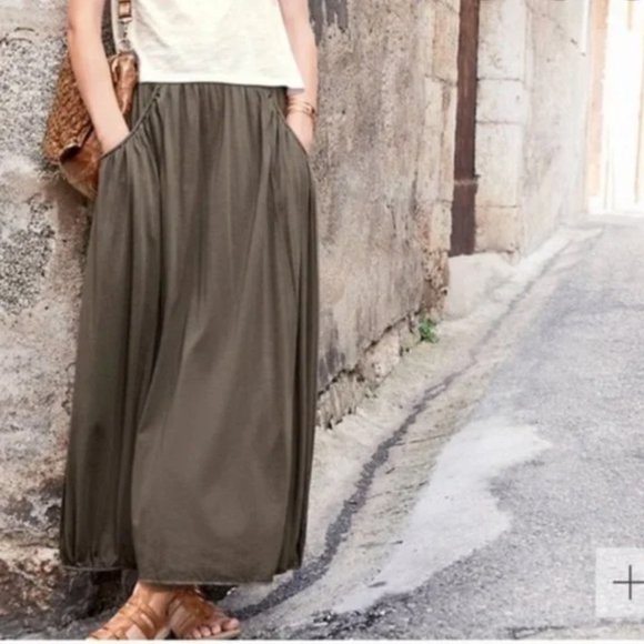 Garnet Hill Dresses & Skirts - Garnet Hill Favorite Maxi Knit Skirt with Pockets Lined Boho